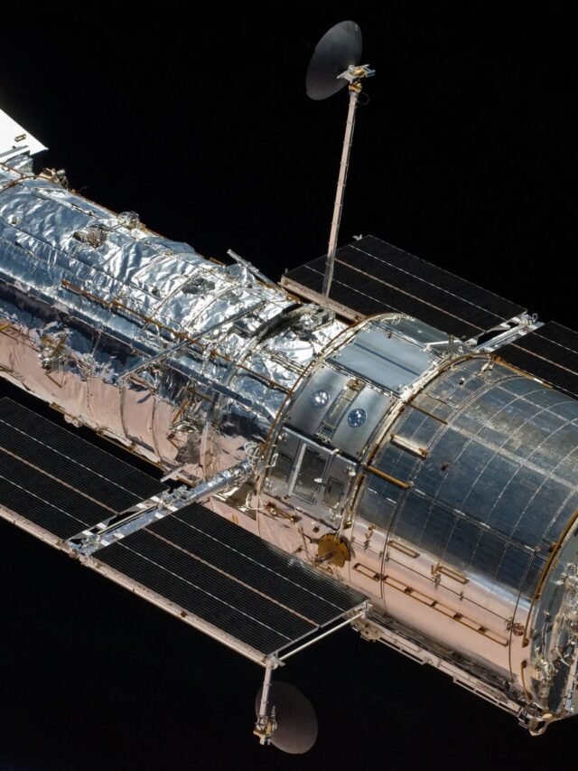 NASA, SpaceX to Study Hubble Telescope Reboost Possibility - NASA Science